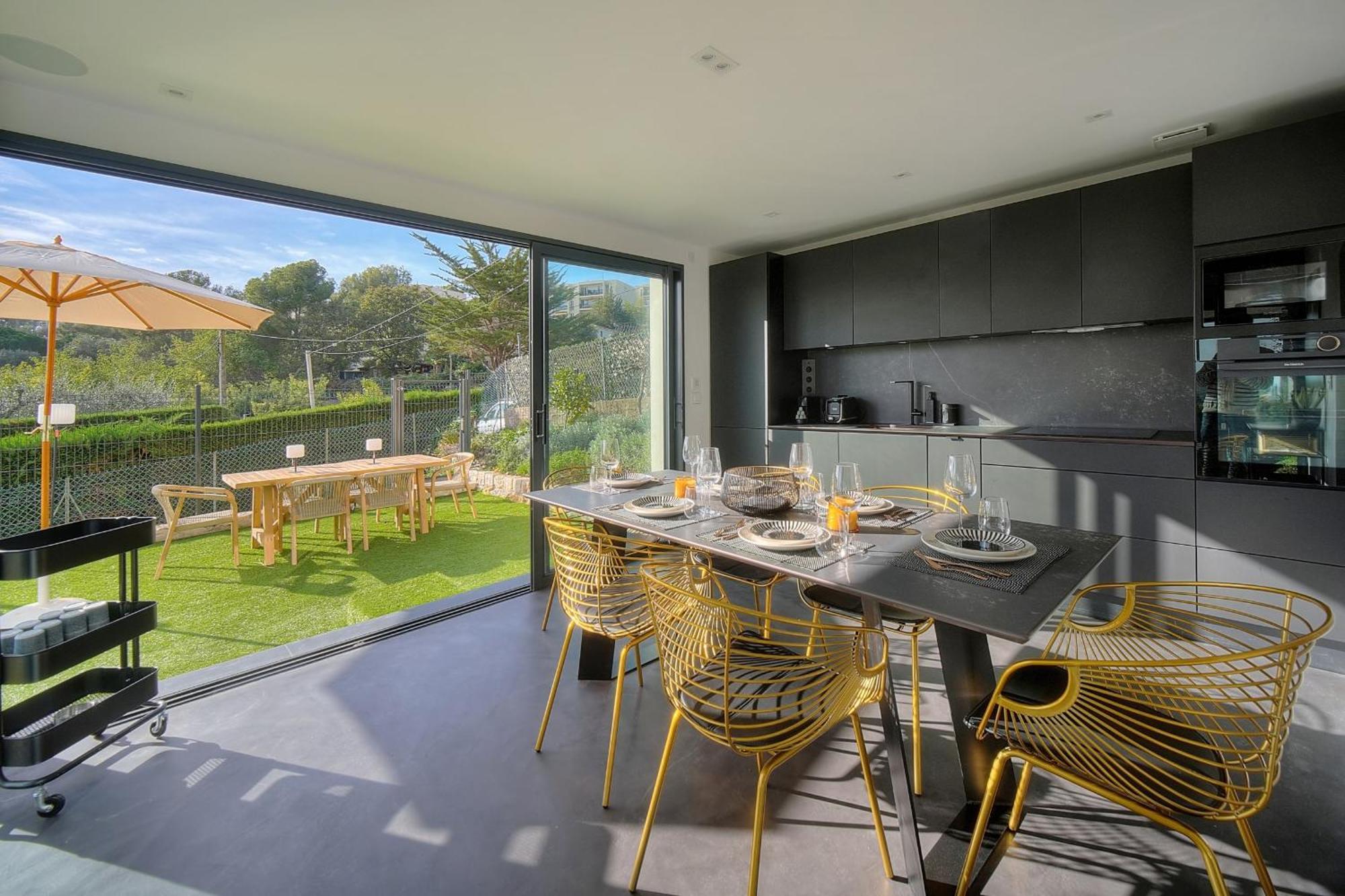 Immogroom - Superbe Villa - Piscine - Vue Mer - Parking - Clim วาลูริส ภายนอก รูปภาพ